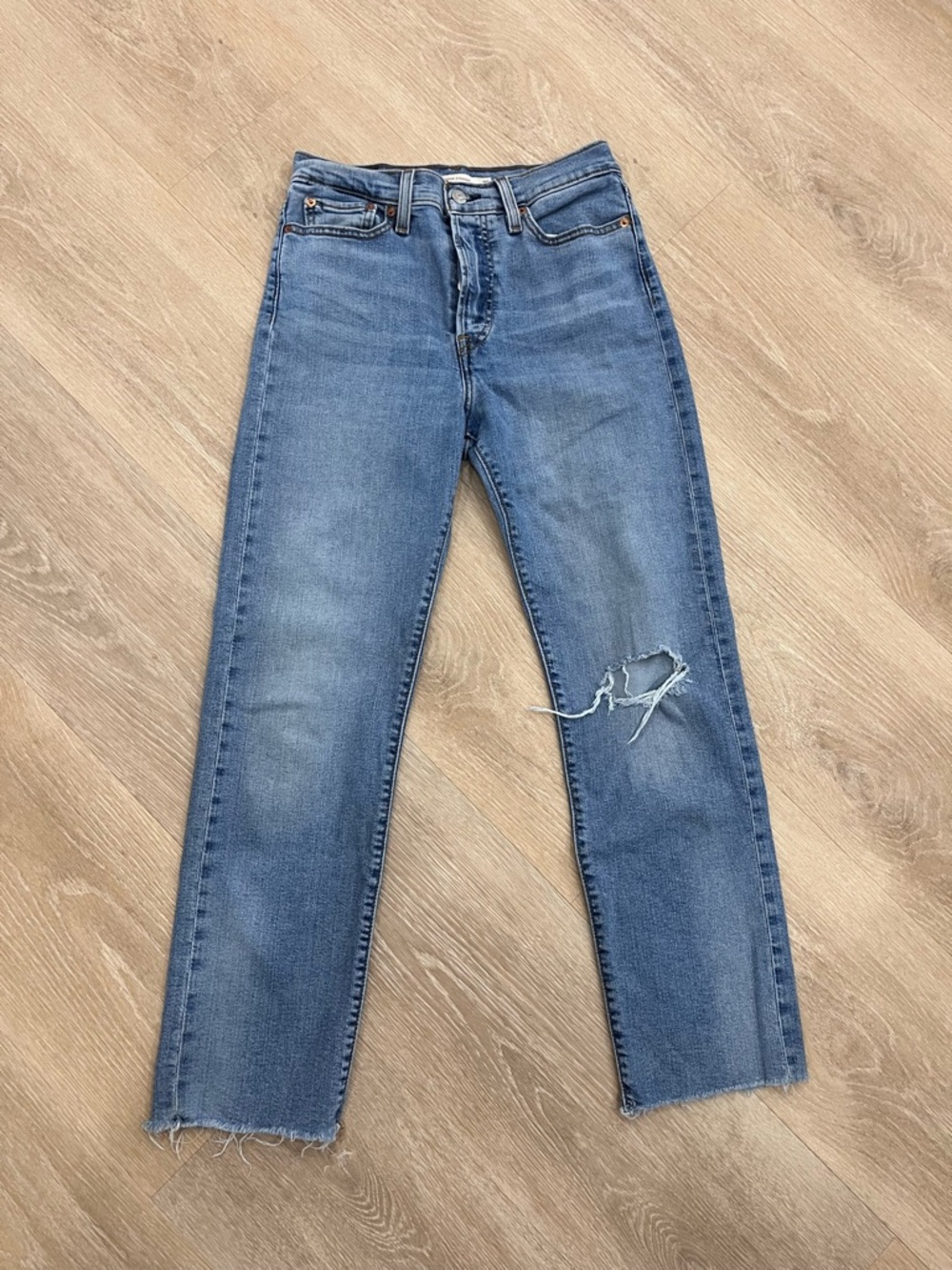 Levi Wedgie Straight Women’s 28